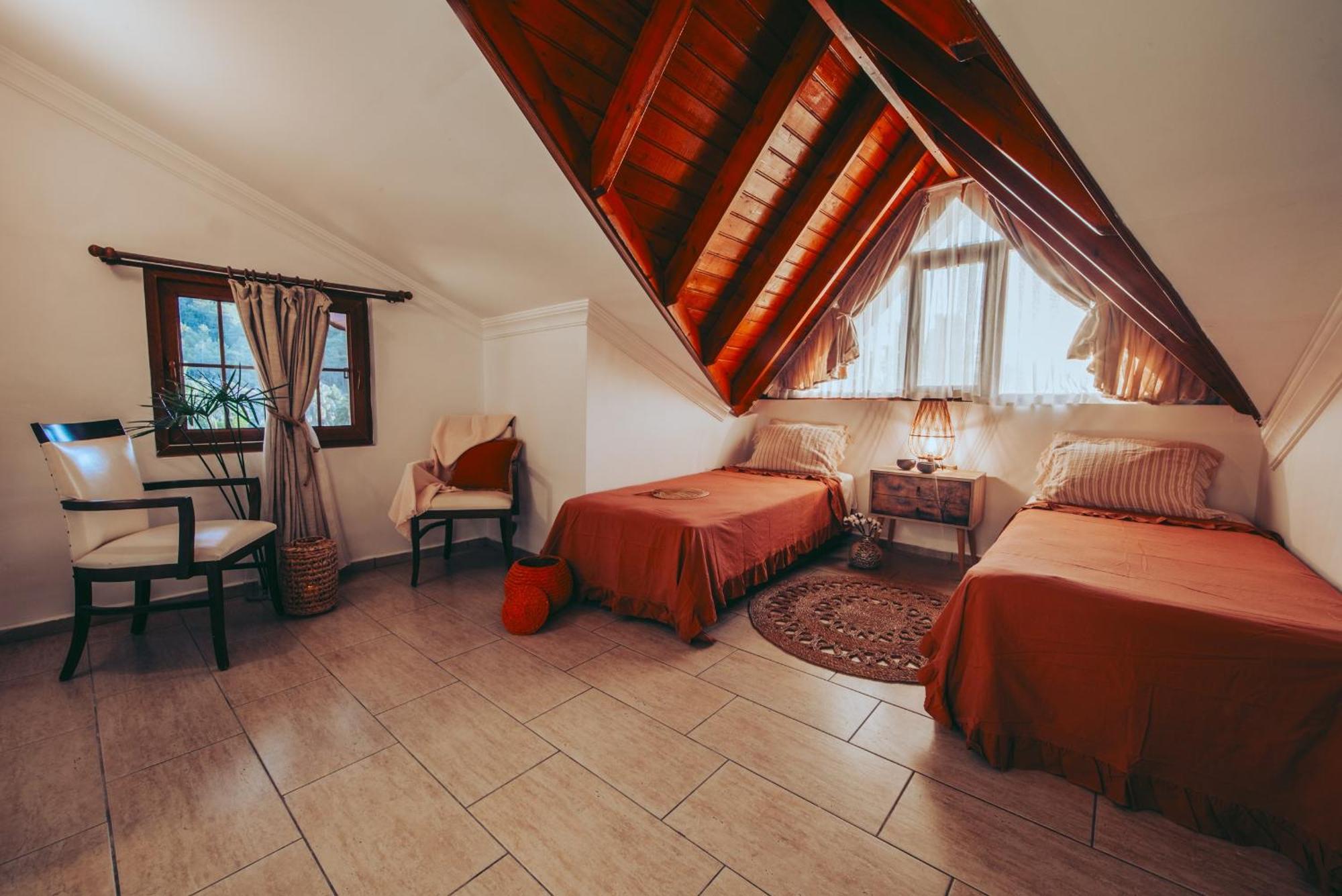 Mesken Inn Hotel Göcek Exteriör bild